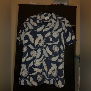 Men’s Tropical Button Down Short Sleeve
